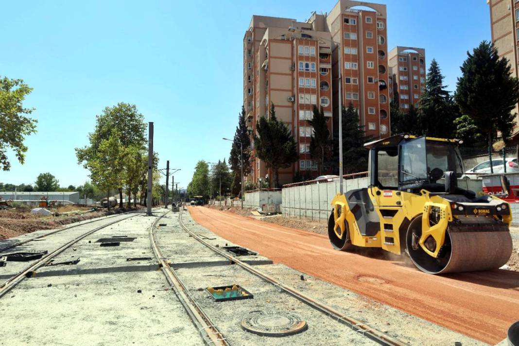 Raylar döşeniyor, şehir dönüşüyor! Kocaeli'ye dev tramvay projesi 6
